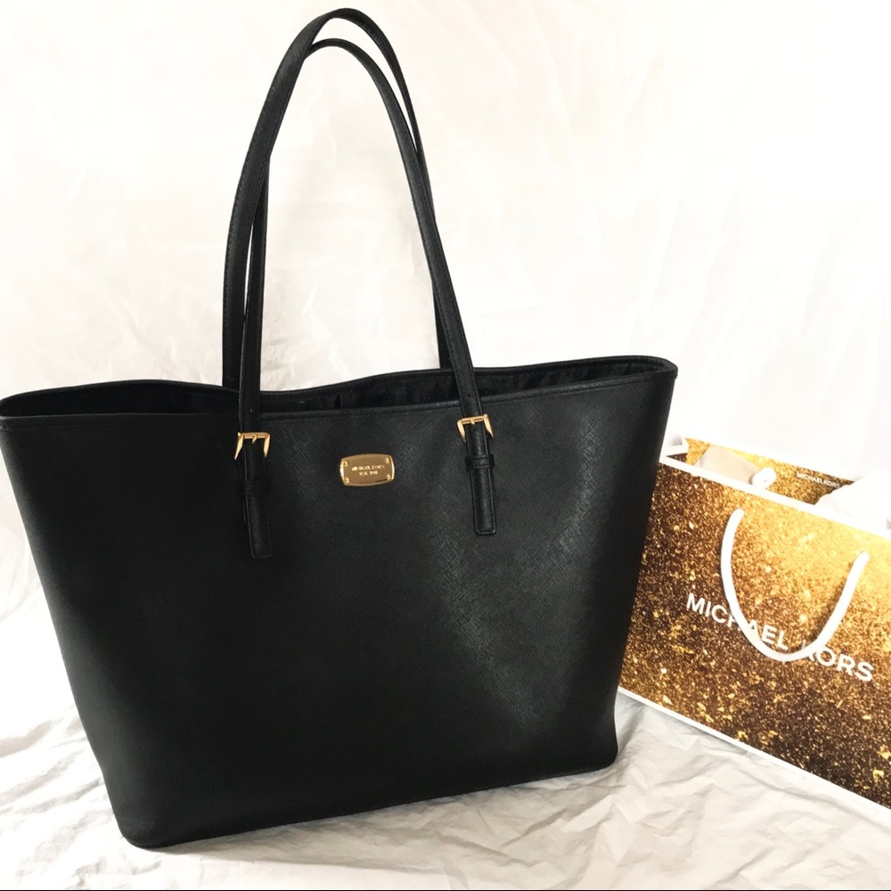 MICHAEL KORS tote 🖤